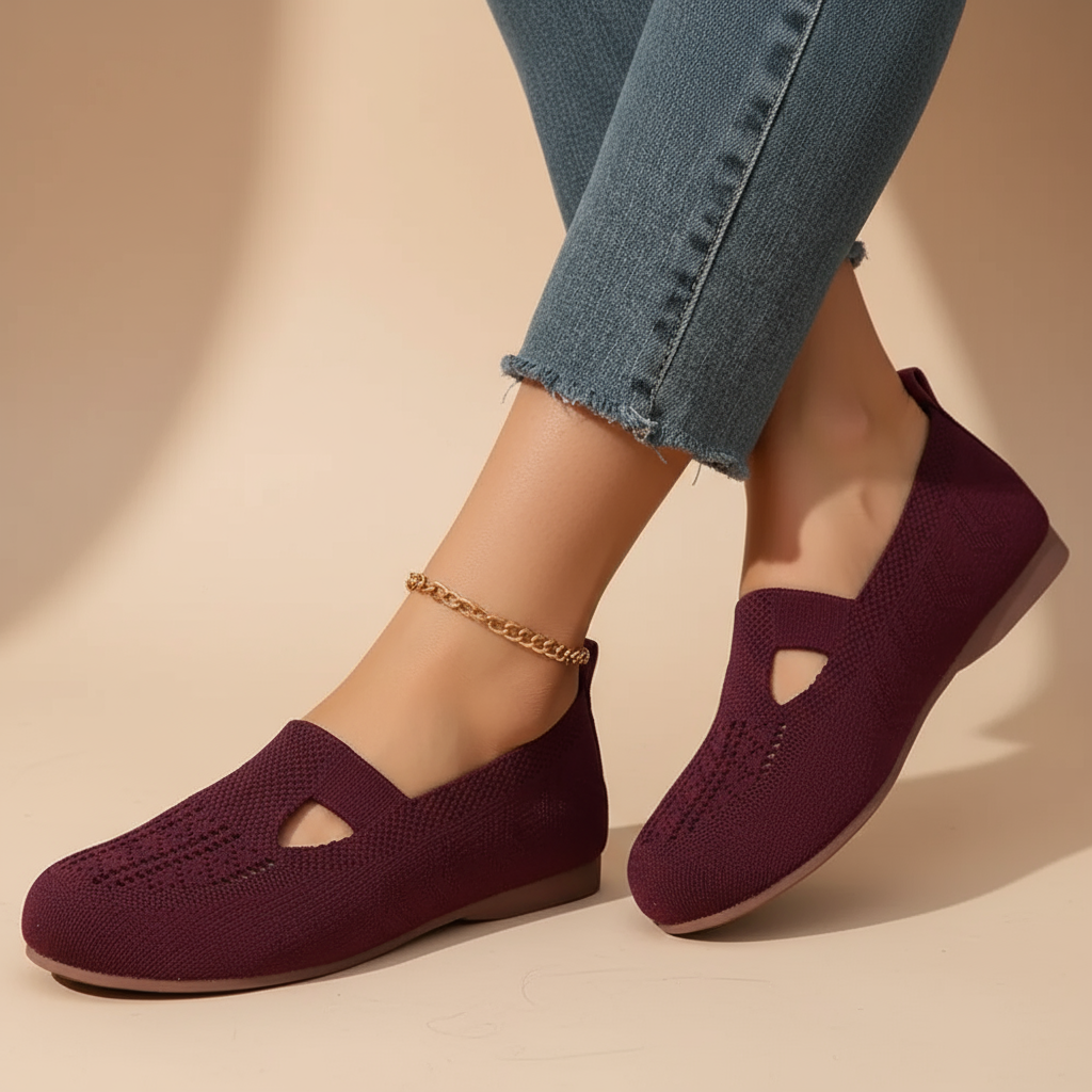 Red (Almost sold out) / 10