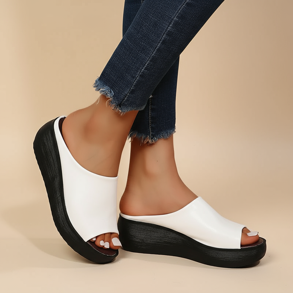 White (Almost sold out) / 12